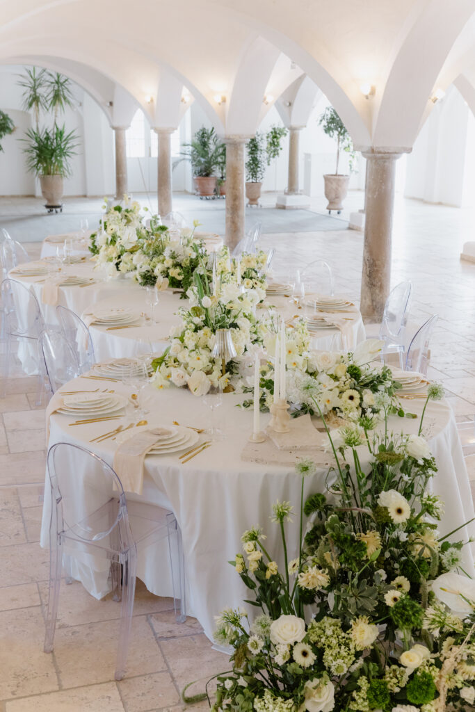 Hochwertige Hochzeitslocation Hofgut Sickertshofen, Hochzeitsdekoration - Wedding Planner Emma Weddings